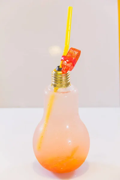 Cocktail Glass Light Bulb Shape — Stock Photo, Image