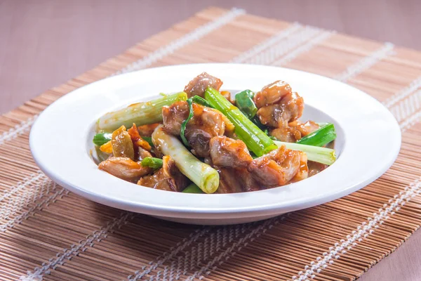 Una sesión de cocina utiliza la iluminación de carne — Foto de Stock