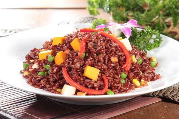 Uma cozinha atirar carne usada iluminação — Fotografia de Stock