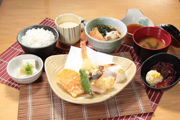 Una Foto Cocina Comida Japonesa —  Fotos de Stock