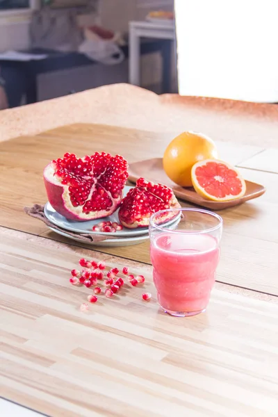 Fresh Juice Pomegranate Grapefruit Wooden Background — Foto de Stock