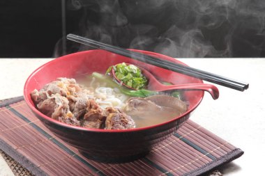 closeup of udon soup in the plate