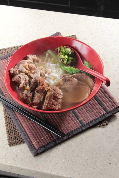 Closeup Udon Soup Plate — Stockfoto