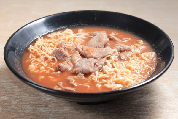 Uma cozinha atirar carne usada iluminação — Fotografia de Stock