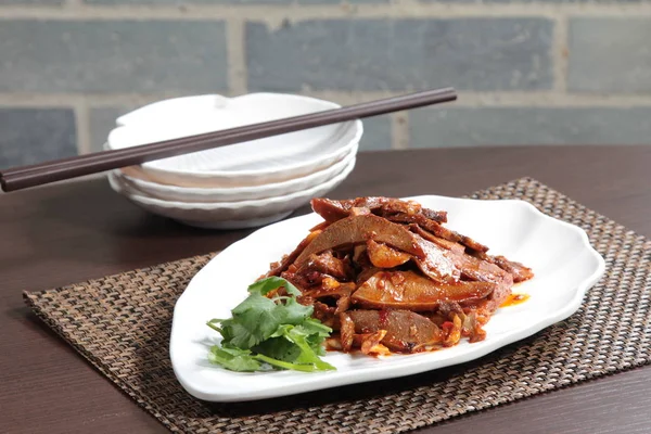 Una sesión de cocina utiliza la iluminación de carne — Foto de Stock