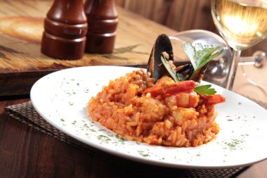 mutfağı ateş et aydınlatma kullanılan