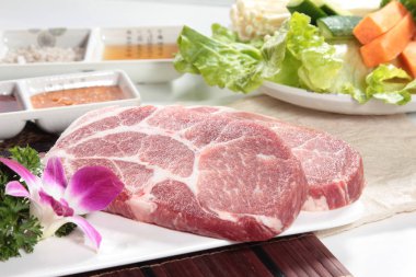 Çiğ domuz mutfağı fotoğrafı