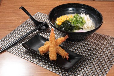 mutfağı ateş et aydınlatma kullanılan