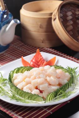 derin yağda kızartılmış karides yemekleri