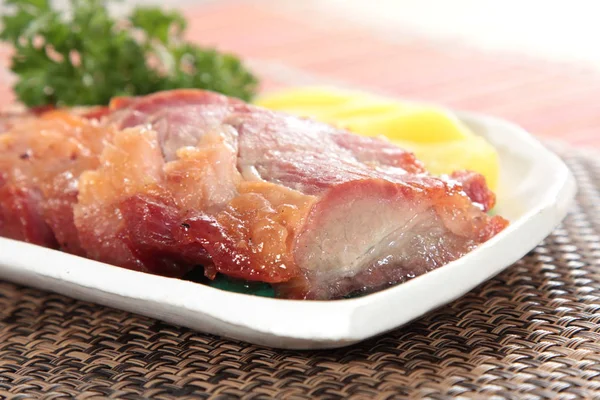 Una sesión de cocina utiliza la iluminación de carne — Foto de Stock