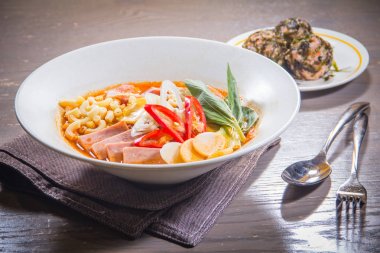 mutfağı ateş et aydınlatma kullanılan