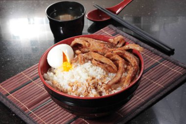 mutfağı ateş et aydınlatma kullanılan