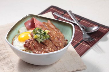 mutfağı ateş et aydınlatma kullanılan