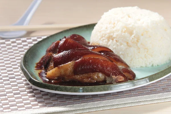 mutfağı ateş et aydınlatma kullanılan