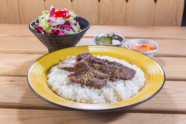 mutfağı ateş et aydınlatma kullanılan