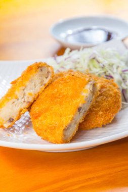 mutfağı ateş et aydınlatma kullanılan