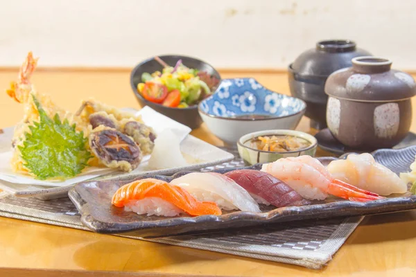 mutfağı ateş et aydınlatma kullanılan