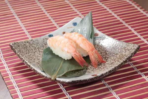 mutfağı ateş et aydınlatma kullanılan