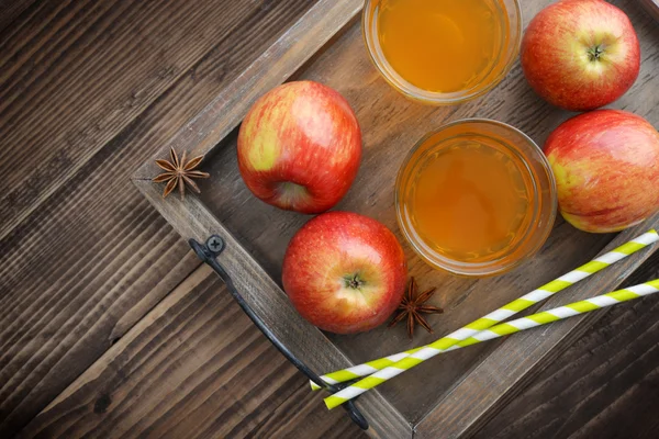 Apple cider in glass — Stock Photo, Image