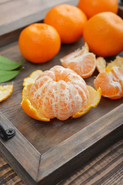 Tangerines on tray — Stock Photo, Image