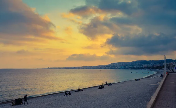 Bonita playa al atardecer — Foto de Stock