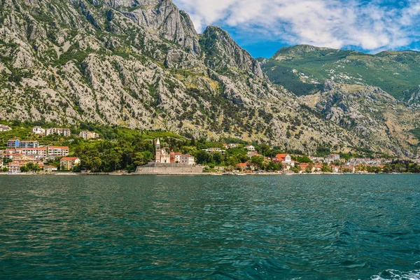 View of the coast of the Bay of Kotor — Stock Photo, Image