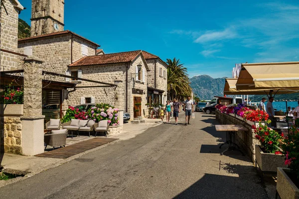 Nasyp w mieście Perast — Zdjęcie stockowe