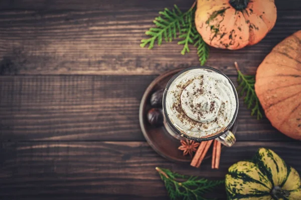 Latte speziato alla zucca — Foto Stock