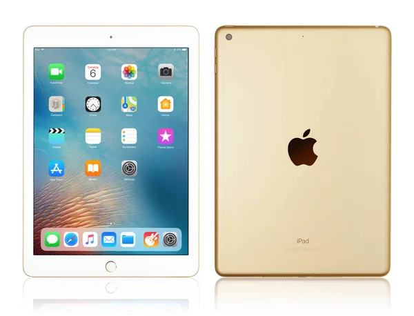 Apple iPad Gold — Stock Photo, Image