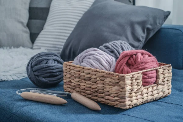 Bollar av super chunky merino ullgarn — Stockfoto