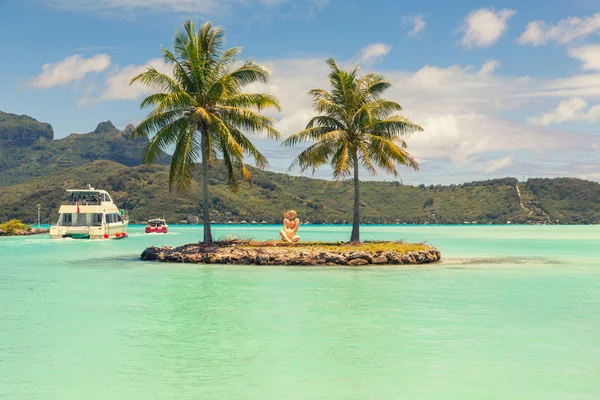 Station de navette bateau sur Bora Bora, Tahiti, Polynésie française — Photo