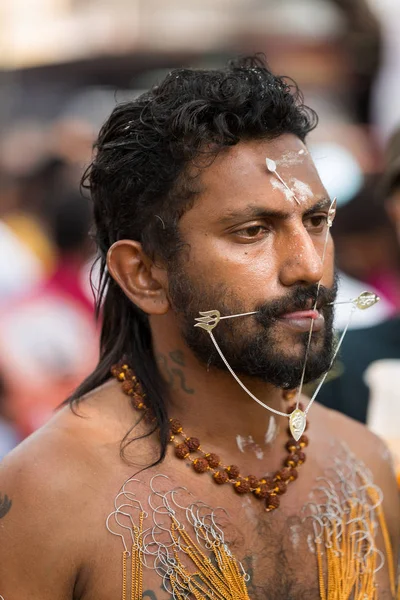 Georgetown, Penang, Malaysia - February 9, 2017 : Hindu devotee — Stock Photo, Image