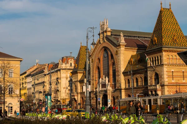 大市场大厅在布达佩斯街头观 — 图库照片