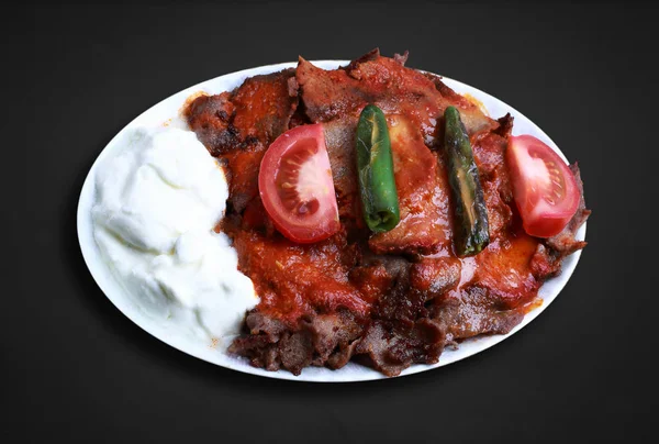 Türkischer Joghurt-Kebap — Stockfoto