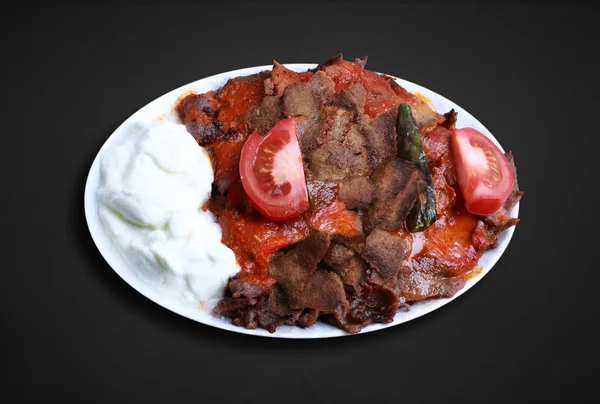 Kebap mit Joghurt — Stockfoto