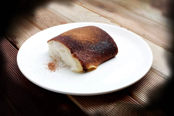 Kazandibi ou kazan dibi é uma sobremesa turca — Fotografia de Stock