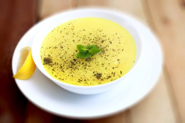 Türk tavuk çorbası