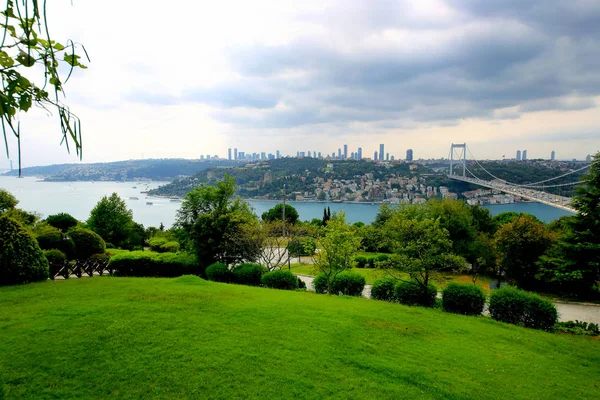 Istanbul Bosphorus, Otagtepe állam — Stock Fotó