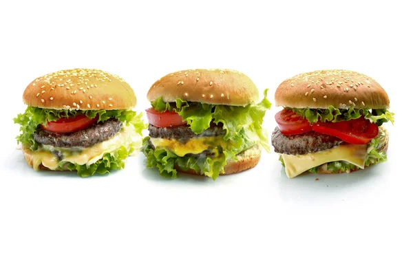 Große Hamburger Isoliert Auf Weißem Hintergrund — Stockfoto