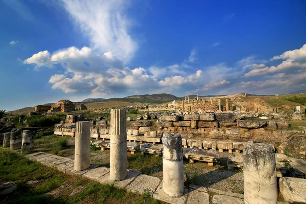 Rödspätta Pamukkale — Stockfoto