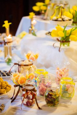 Noel masa hazır tatlılar