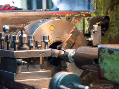 Mekanik Torna Torna elemanı