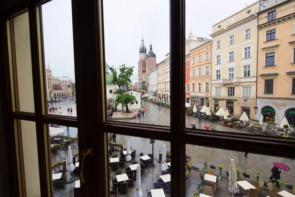 Krakows marknaden i regnet — Stockfoto