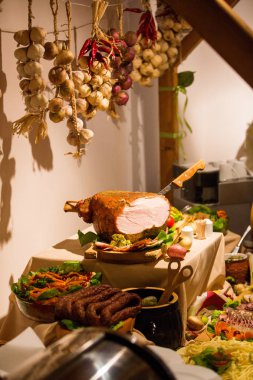 Tablo geleneksel gıda ile