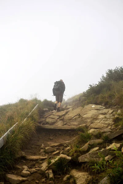 Panorama de montanha Poonin em Bieszczady Montanhas — Fotografia de Stock