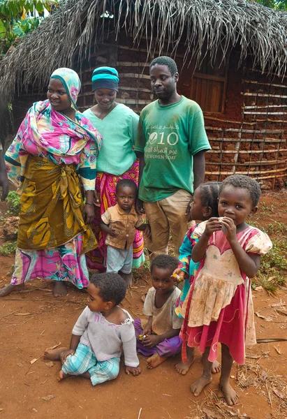 Familia de pueblo de Kiwengwa, Zanzíbar —  Fotos de Stock
