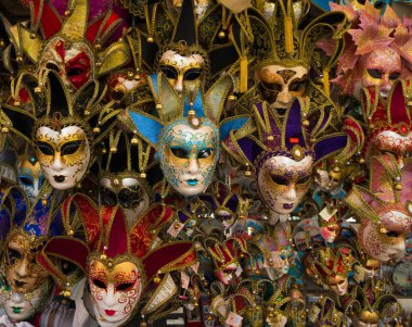 Venedik maskeli geleneksel karnaval