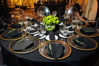 Bir parti Süiti için catering en iyi catering