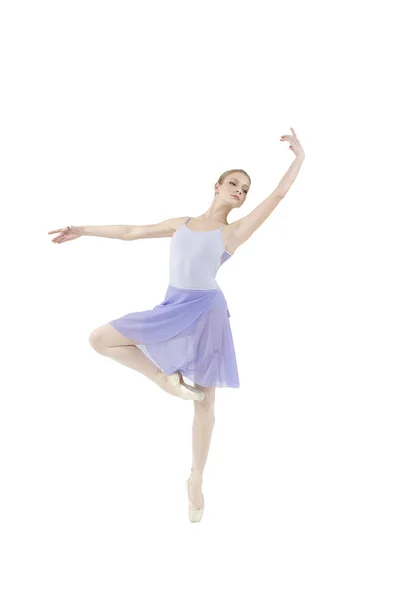 Ballet exécute des éléments de danse complexes — Photo