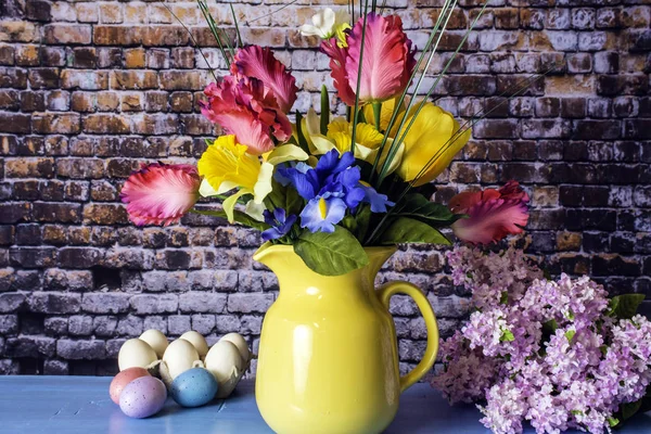 Vårblomst-bukett – stockfoto